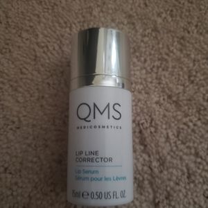 QMS lip line corrector
